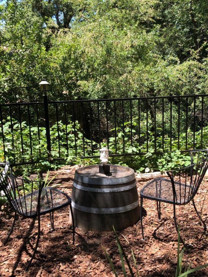 Glen Ellen Inn Secret Cottages Esterno foto